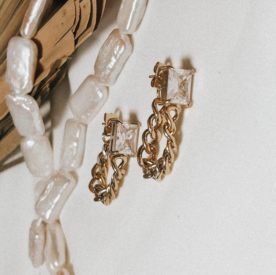 The Ginny Stud Chain Earrings